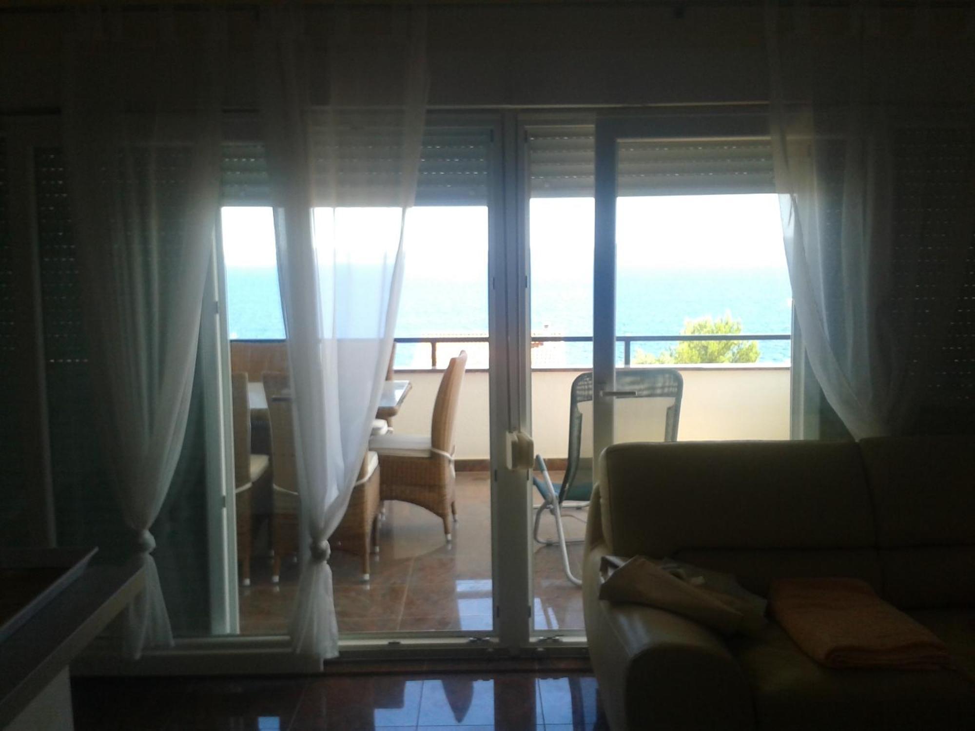 Apartmani Svalina - Seaview And 130M From Beach Трогир Экстерьер фото