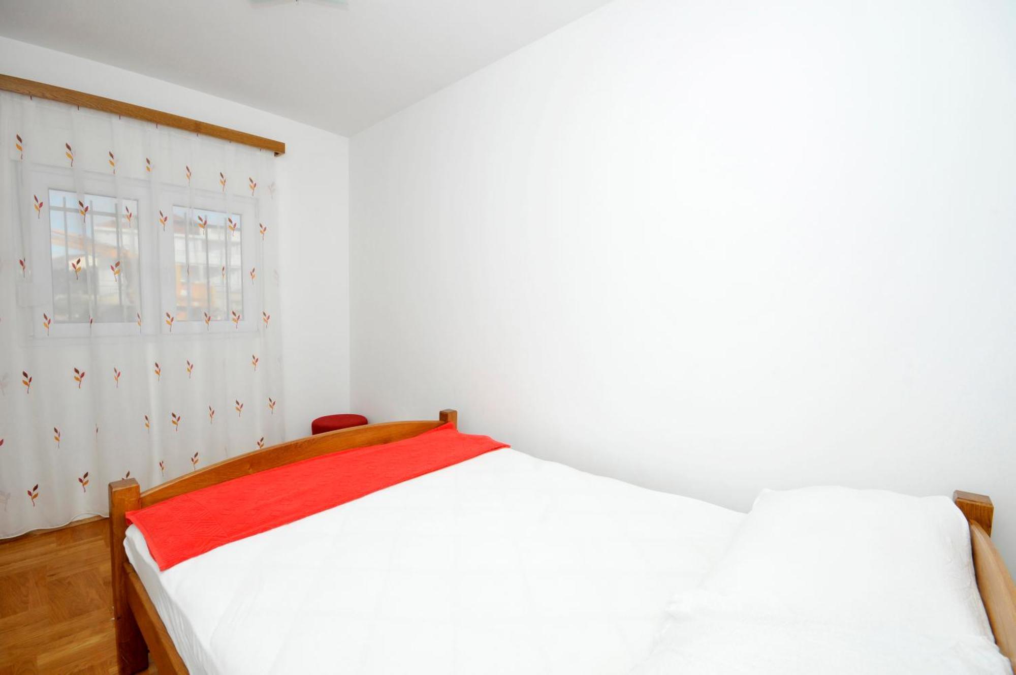 Apartmani Svalina - Seaview And 130M From Beach Трогир Экстерьер фото