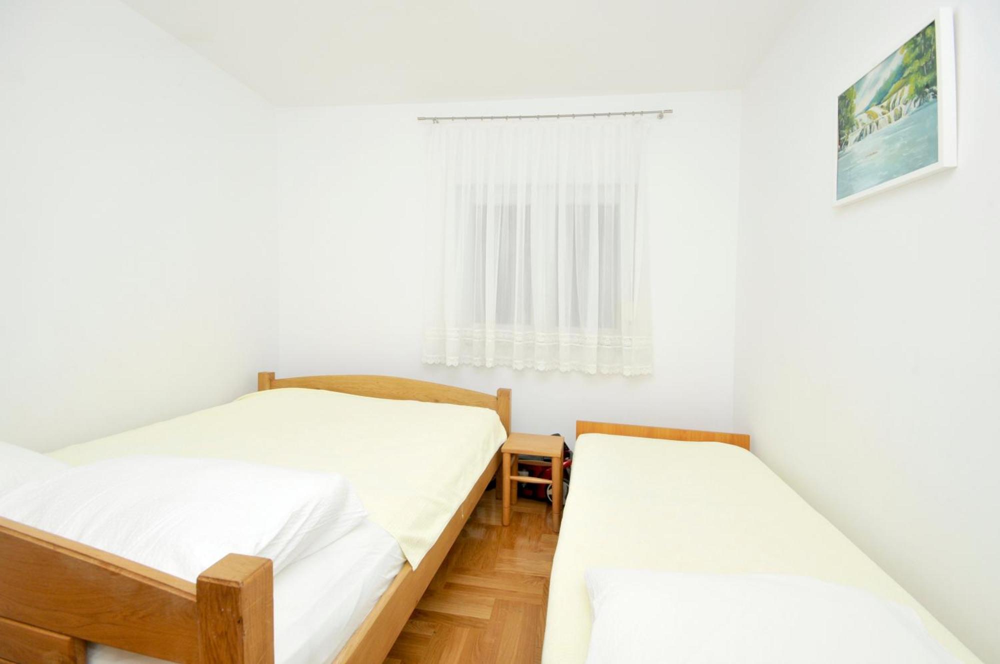 Apartmani Svalina - Seaview And 130M From Beach Трогир Экстерьер фото