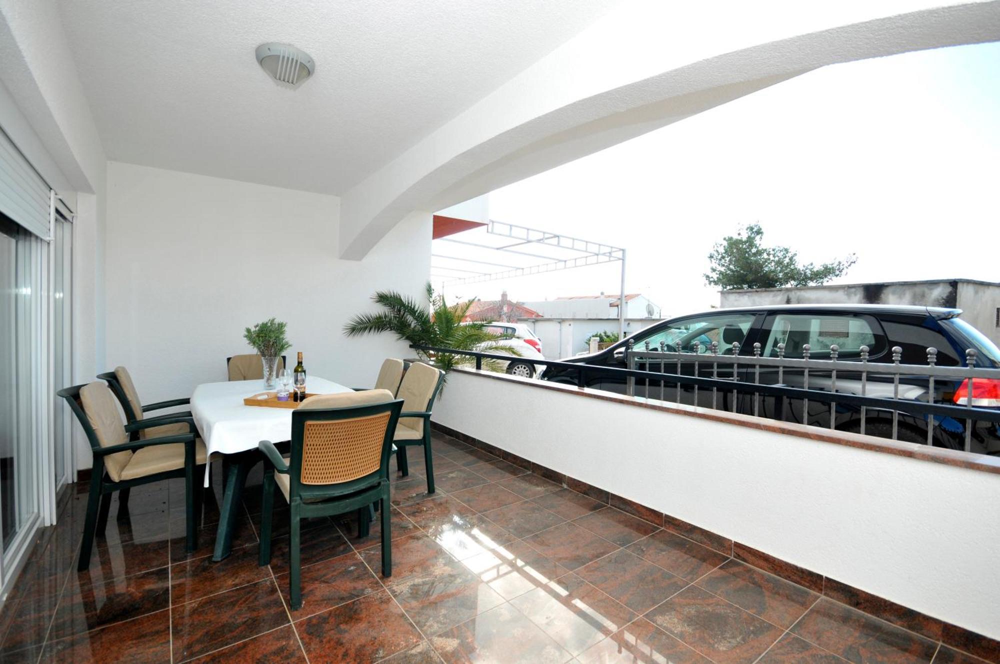 Apartmani Svalina - Seaview And 130M From Beach Трогир Экстерьер фото