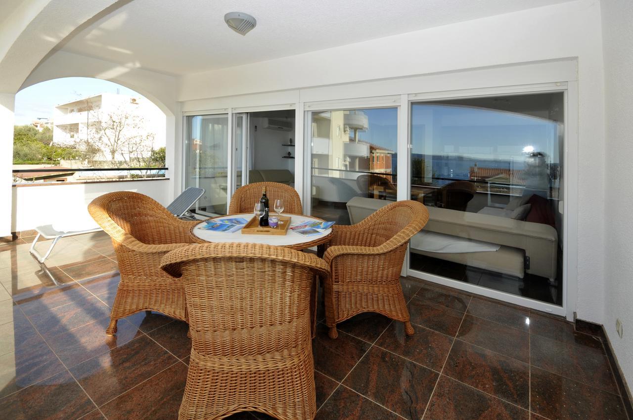 Apartmani Svalina - Seaview And 130M From Beach Трогир Экстерьер фото